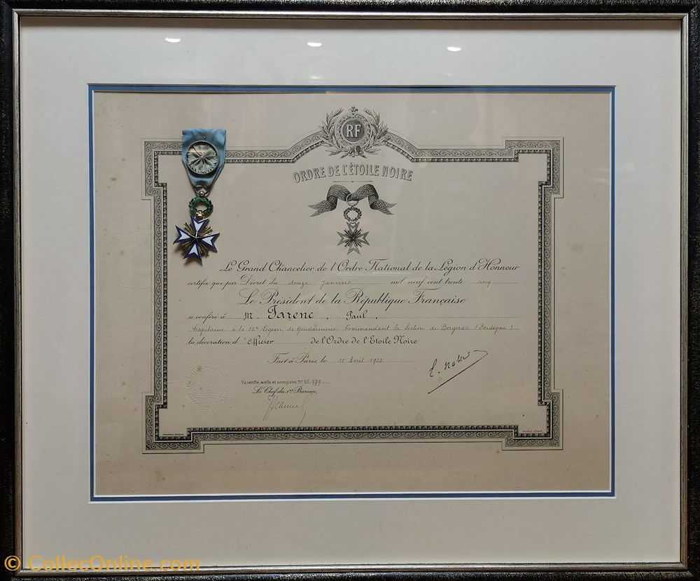 militaria medailles insignes 1935 diplome et medaille officier de ordre de etoile noire du benin