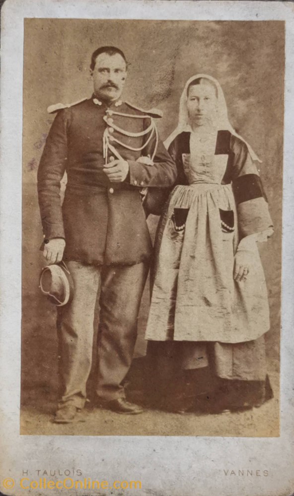 militaria photographies gendarme a pied 1880