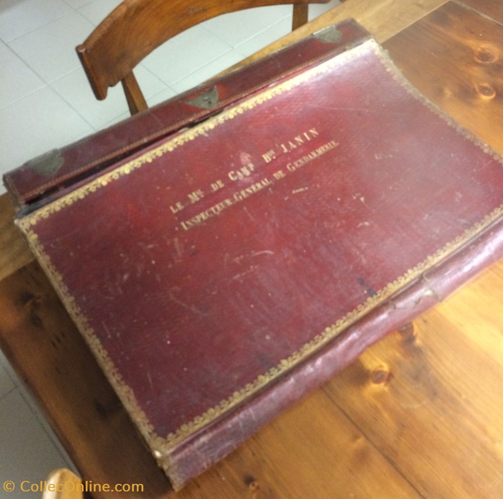 militaria police gendarmerie 1817 grand portefeuille de correspondance en marocain rouge et vert du baron janin