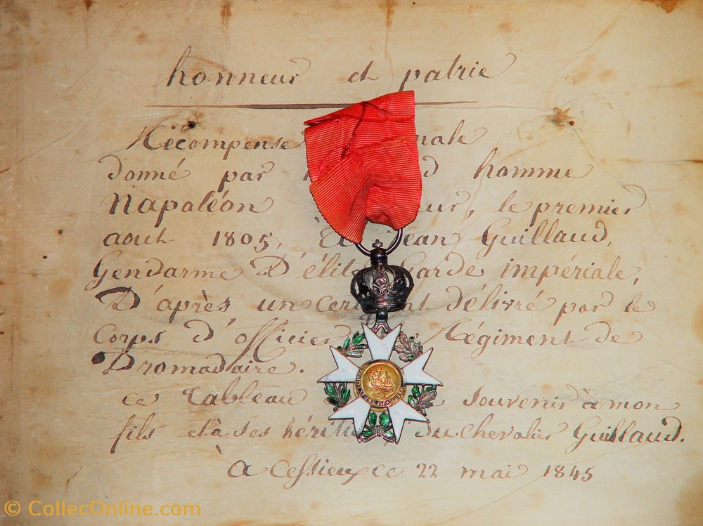 militaria medailles insignes 1805 medaille de la legion honneur et cadre souvenir gendarme elite