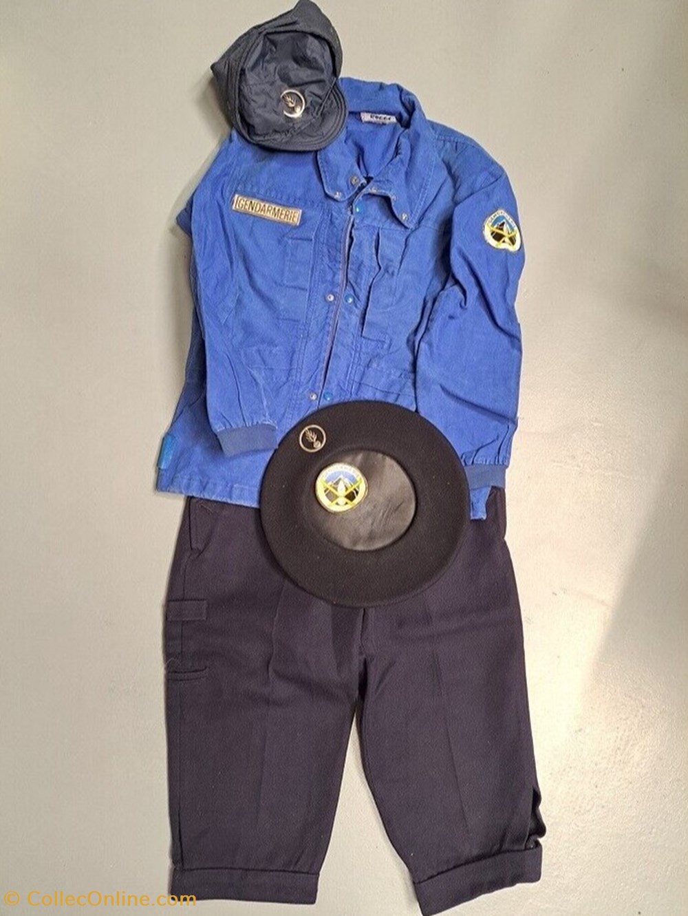 militaria uniformes tenue de gendarme de haute montagne vers 1970