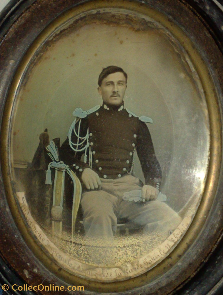 1854, Gendarme du Régiment de Gendarmerie à pied de la Garde Impériale militaria photographies 1854 gendarme du regiment de gendarmerie a pied de la garde imperiale