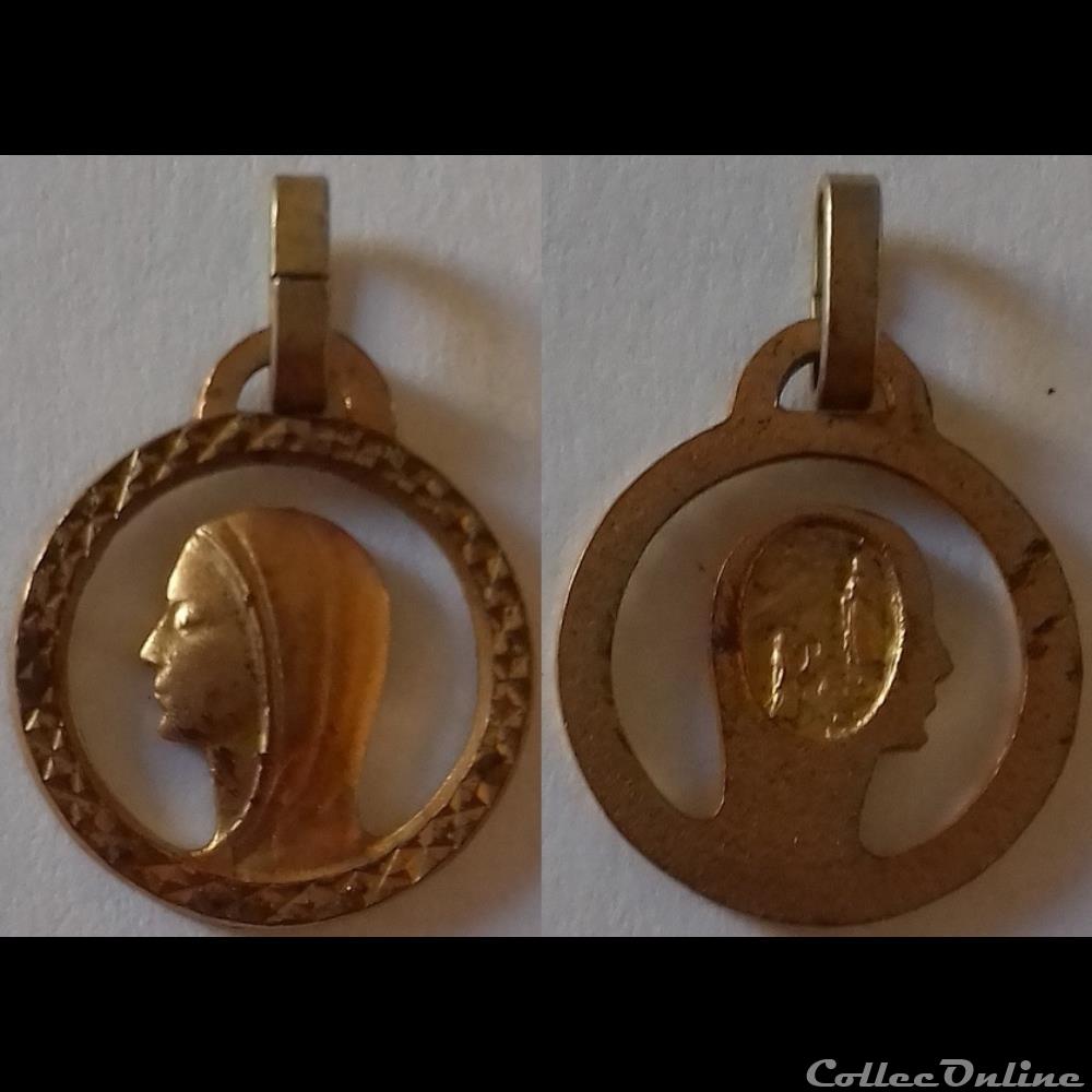 patrimoine religieux objet de culte europe medaille religieuse