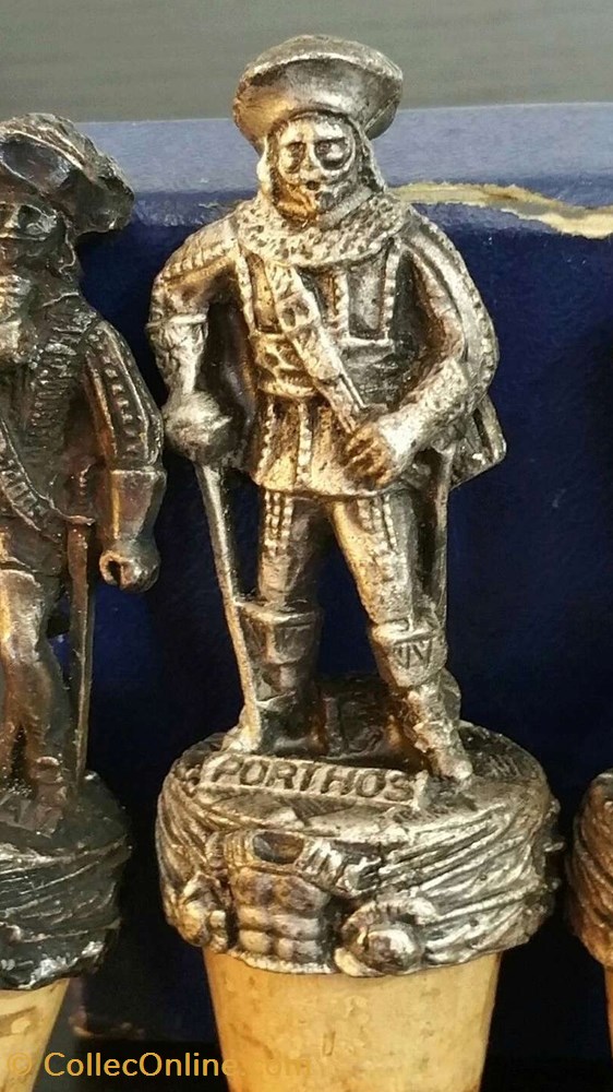 Figurine mousquetaire PORTHOS 3 autre figurine mousquetaire porthos