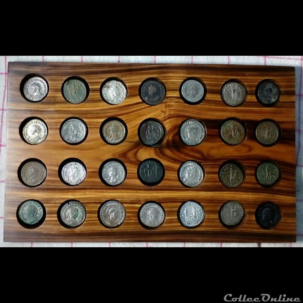 4 plateaux médailliers en bois de rose centenaire 26 x 15,5 cm, 28 alvéoles de 25 mm 5 monnaies 4 plateaux medailliers en bois de rose centenaire 26 x 15 5 cm 28 alveoles de 25 mm