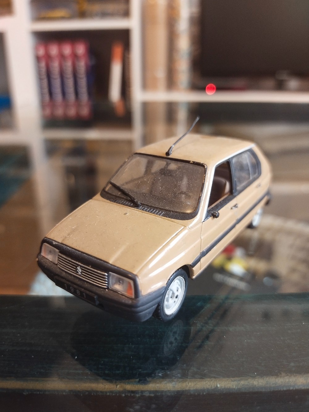 Citroën Visa II Super E modeles reduits voitures citroen visa ii super e