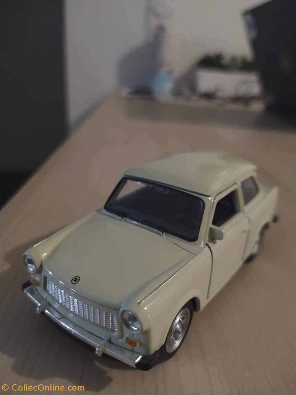 Trabant 601 modeles reduits voitures trabant 601