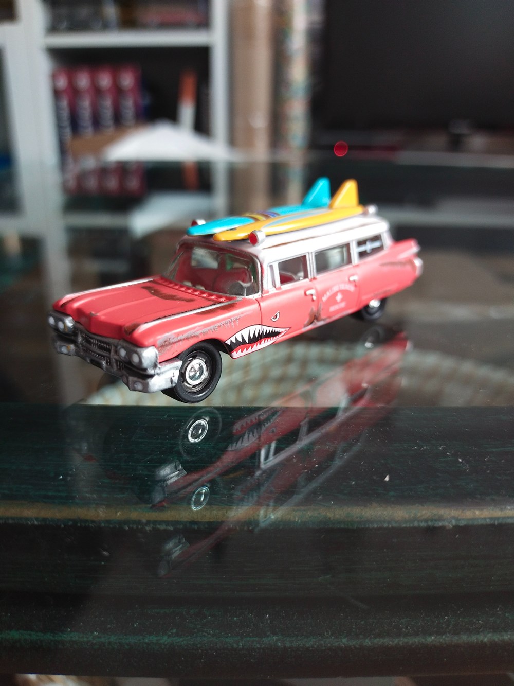 Cadillac Eldorado Ambulance Surf Shark modeles reduits voitures cadillac eldorado ambulance surf shark