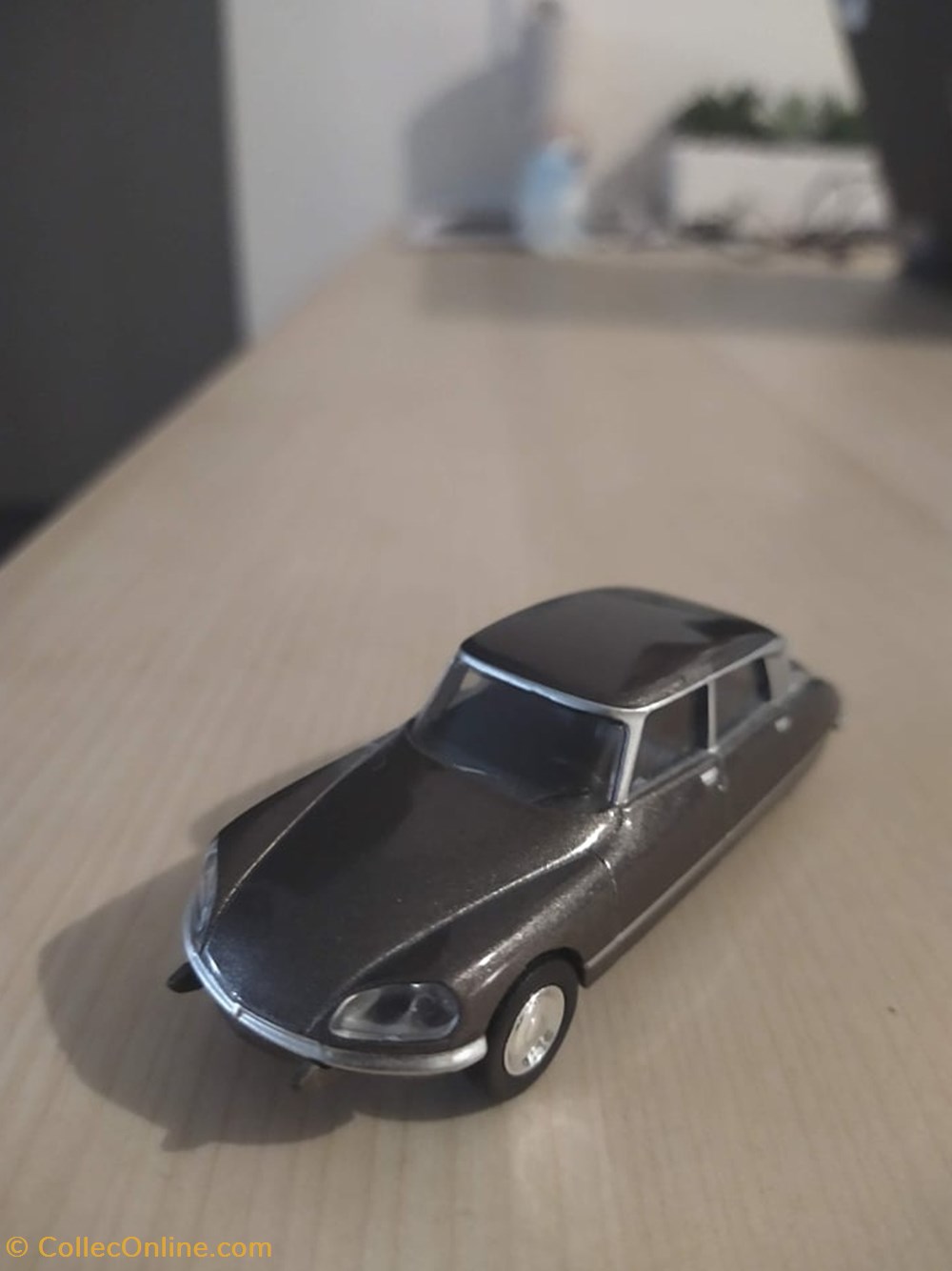 modeles reduits voitures citroen ds21