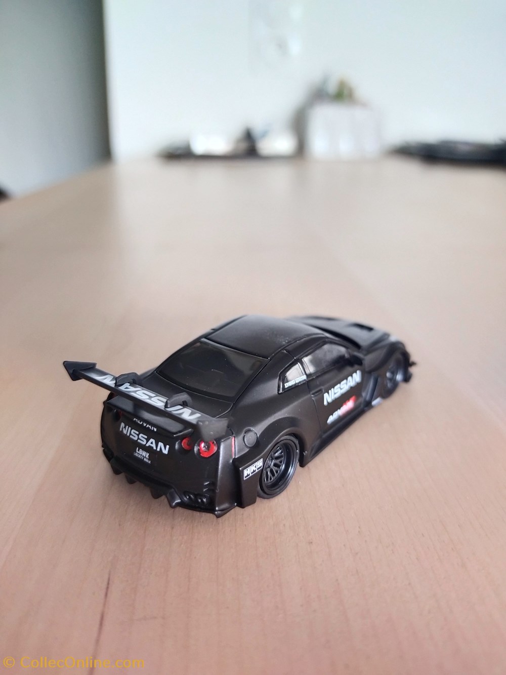Nissan Skyline GT-R R35 LBWK modeles reduits voitures nissan skyline gt r r35 lbwk