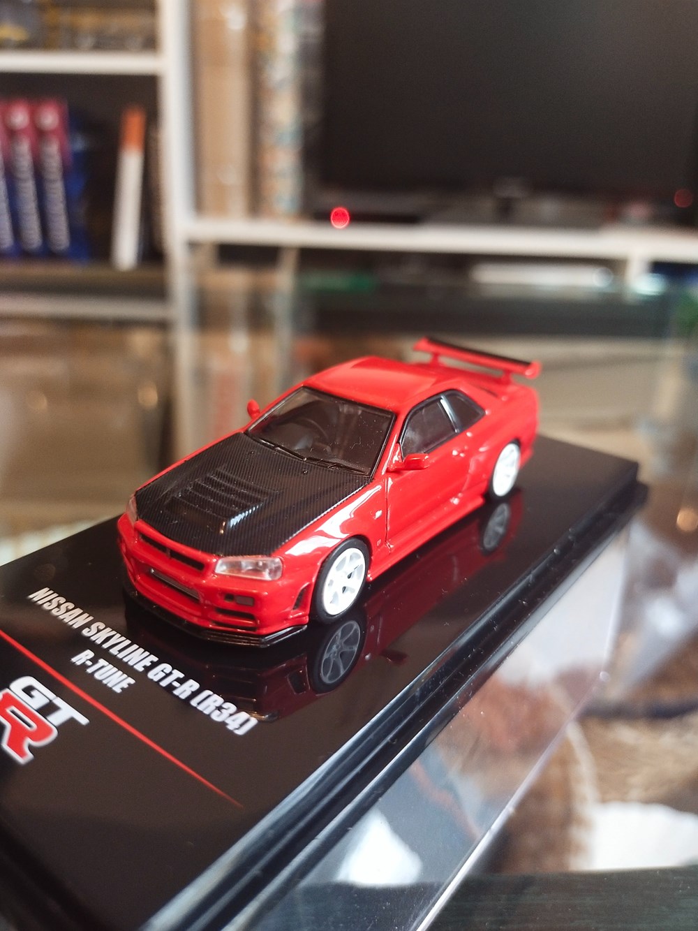 Nissan Skyline GT-R R34 R-Tune modeles reduits voitures nissan skyline gt r r34 r tune