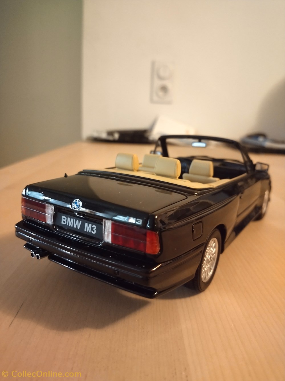 BMW M3 E30 Convertible modeles reduits voitures bmw m3 e30 convertible