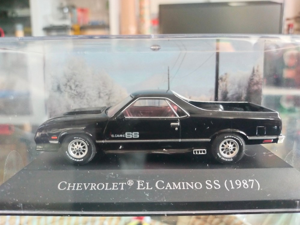 Chevrolet El Camino SS modeles reduits voitures chevrolet el camino ss