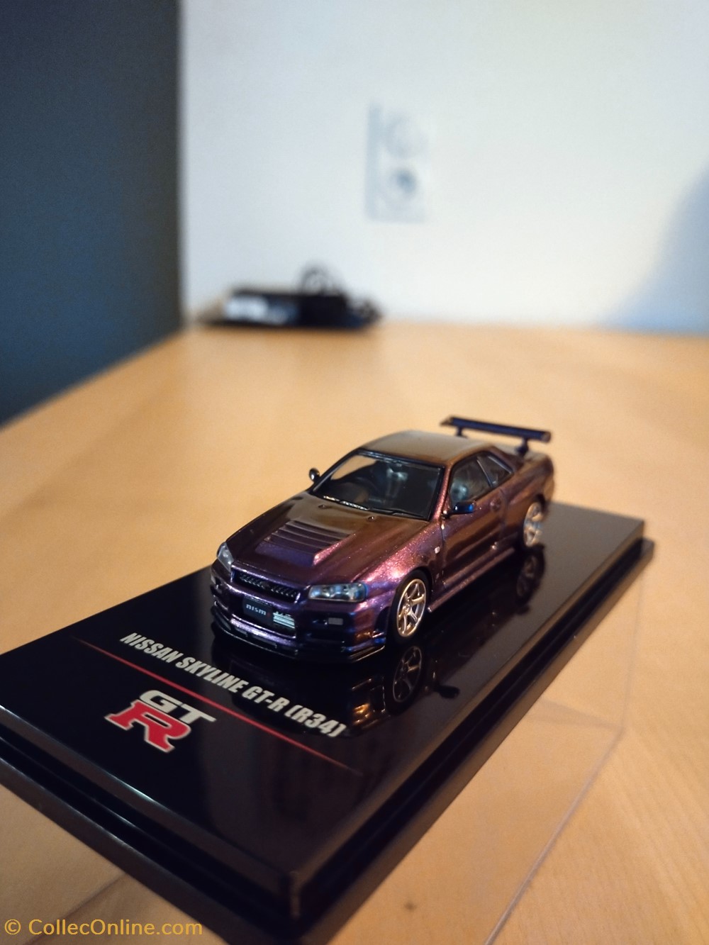 Nissan Skyline GT-R R34 modeles reduits voitures nissan skyline gt r r34
