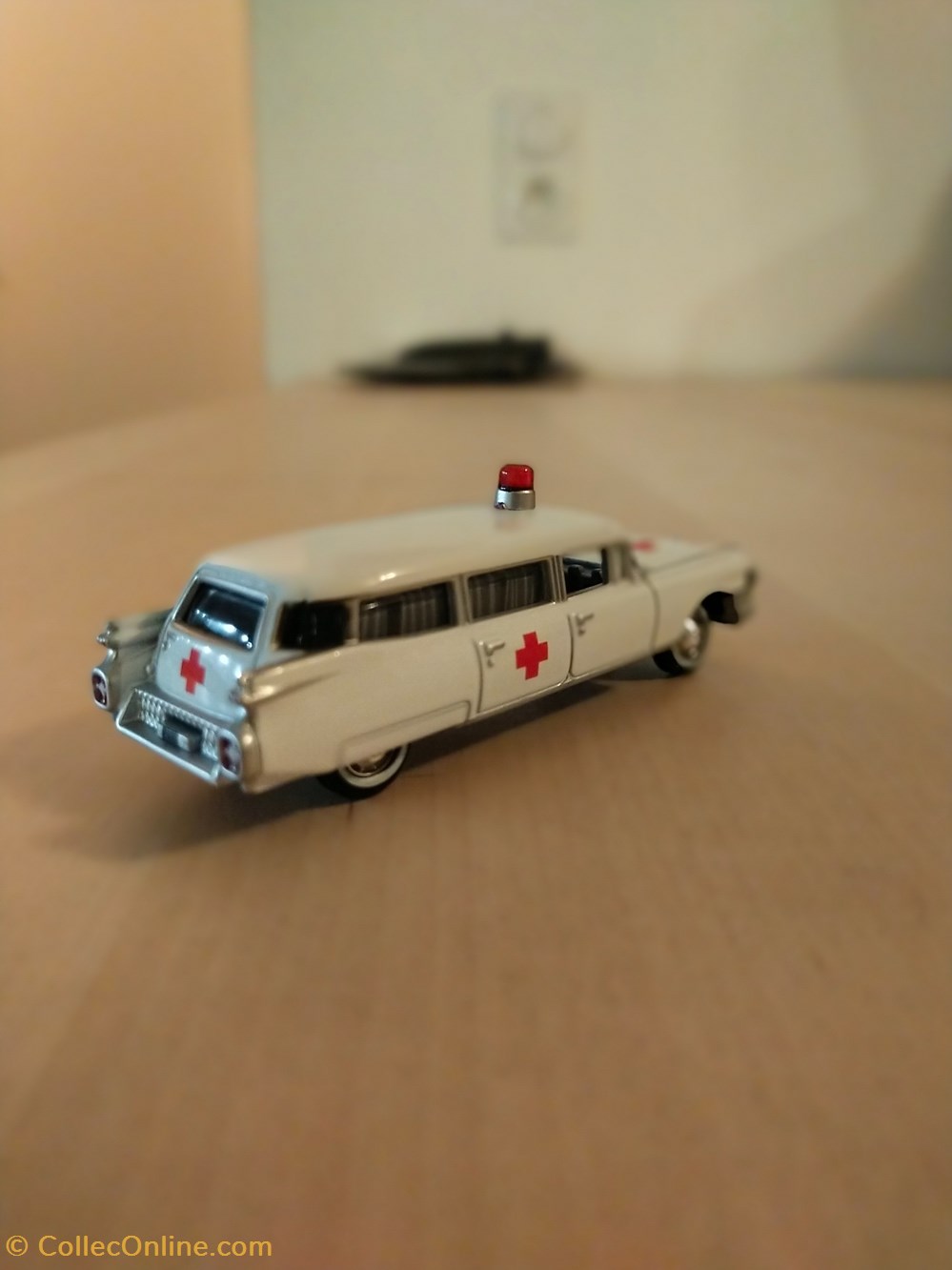 Cadillac Eldorado Ambulance modeles reduits voitures cadillac eldorado ambulance