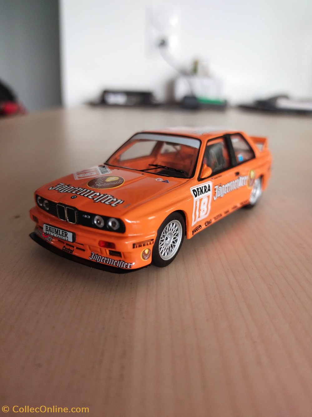 BMW M3 E30 DTM Jägermeister modeles reduits voitures bmw m3 e30 dtm jagermeister