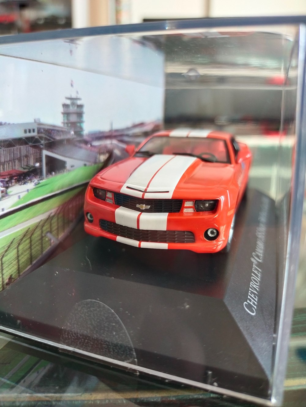 Chevrolet Camaro SS Indy 500 Pace Car modeles reduits voitures chevrolet camaro ss indy 500 pace car