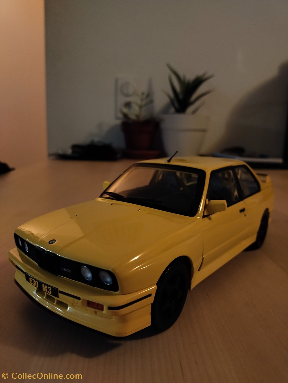 BMW M3 E30 Streetfighter modeles reduits voitures bmw m3 e30 streetfighter