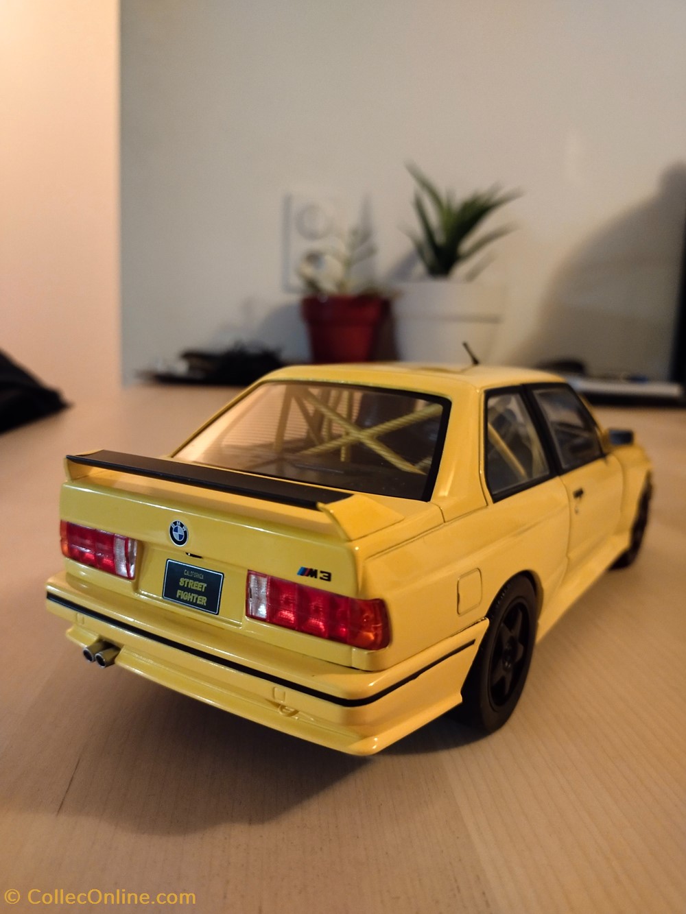 BMW M3 E30 Streetfighter modeles reduits voitures bmw m3 e30 streetfighter