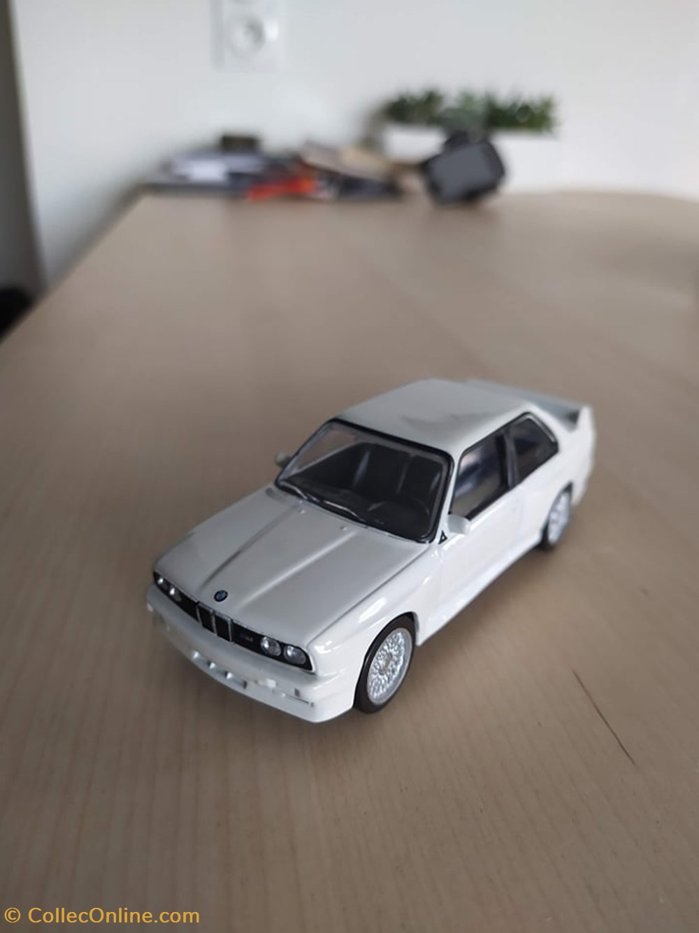BMW M3 E30 modeles reduits voitures bmw m3 e30