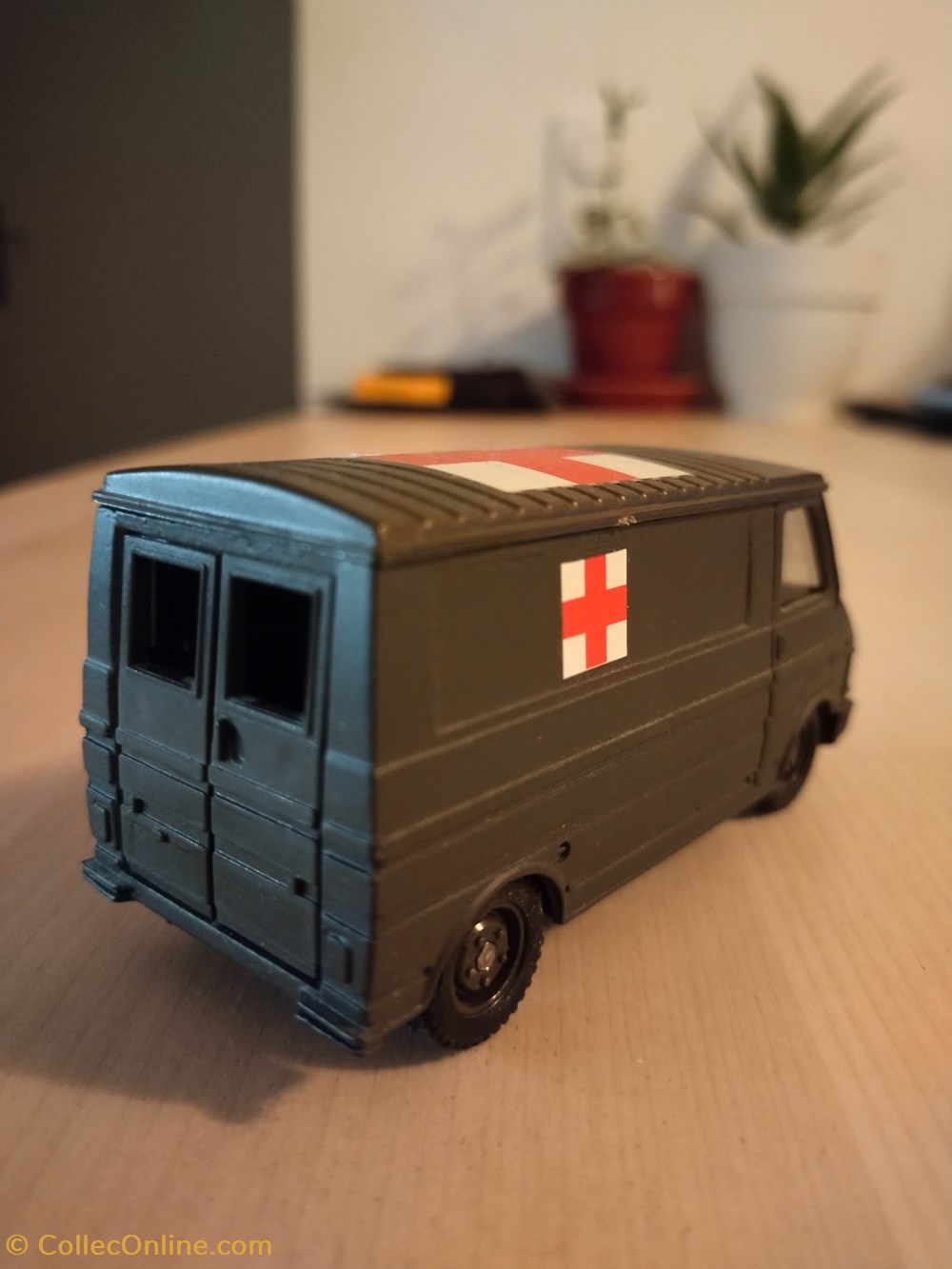 Citroën C35 Ambulance modeles reduits camions citroen c35 ambulance
