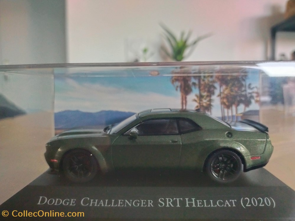Dodge Challenger SRT Hellcat modeles reduits voitures dodge challenger srt hellcat