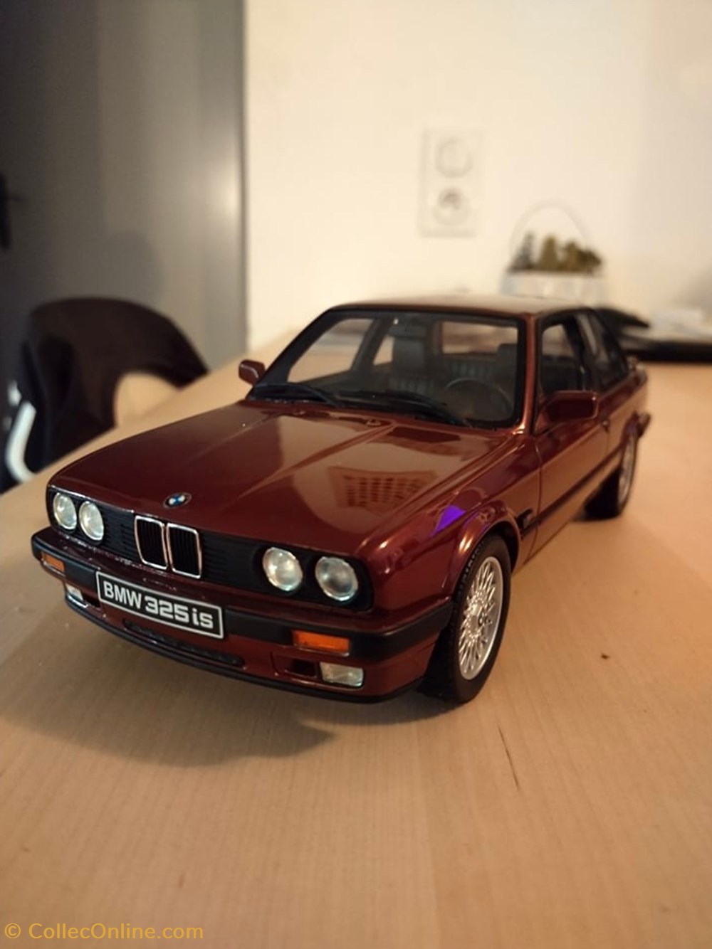 BMW 325is E30 modeles reduits voitures bmw 325is e30