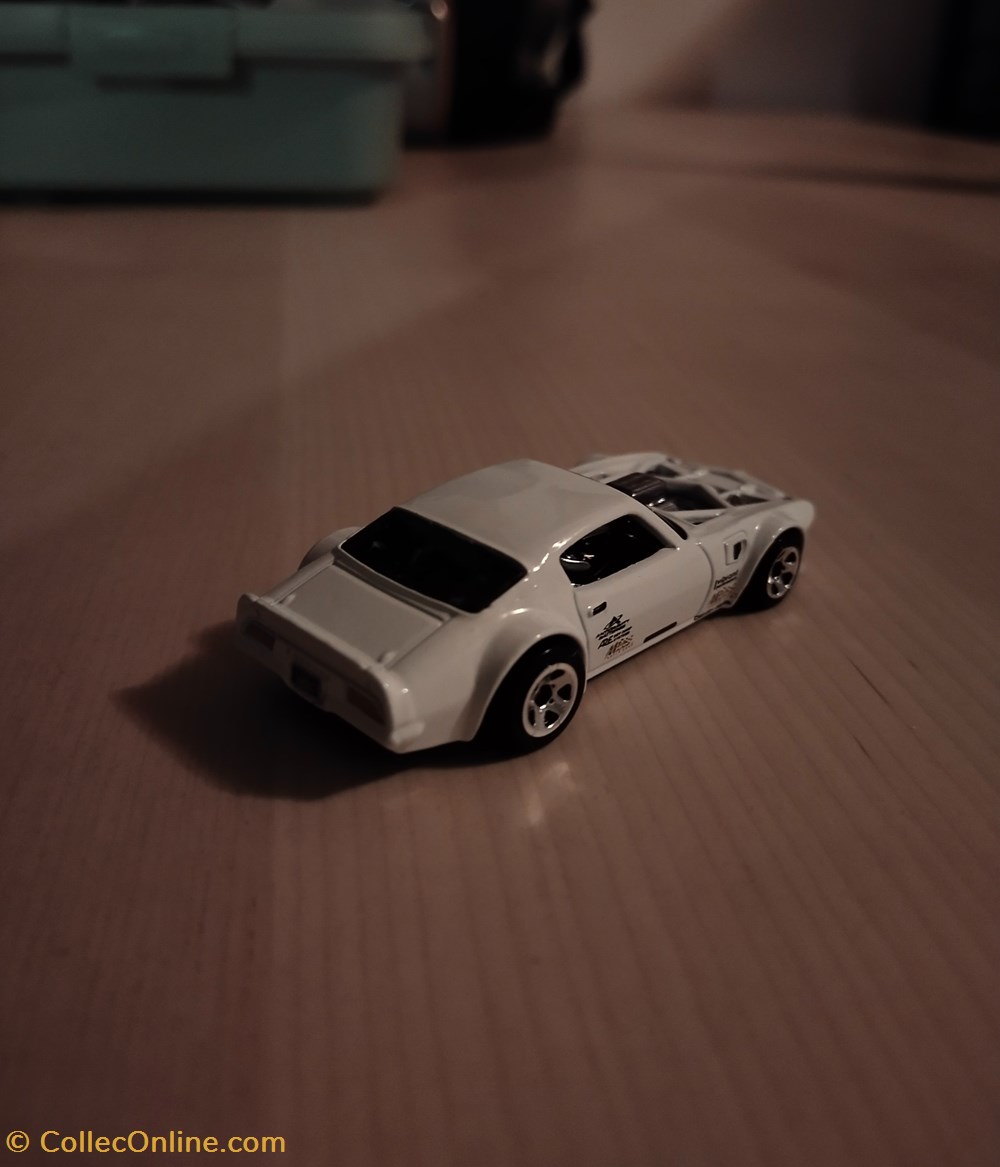modeles reduits voitures pontiac firebird