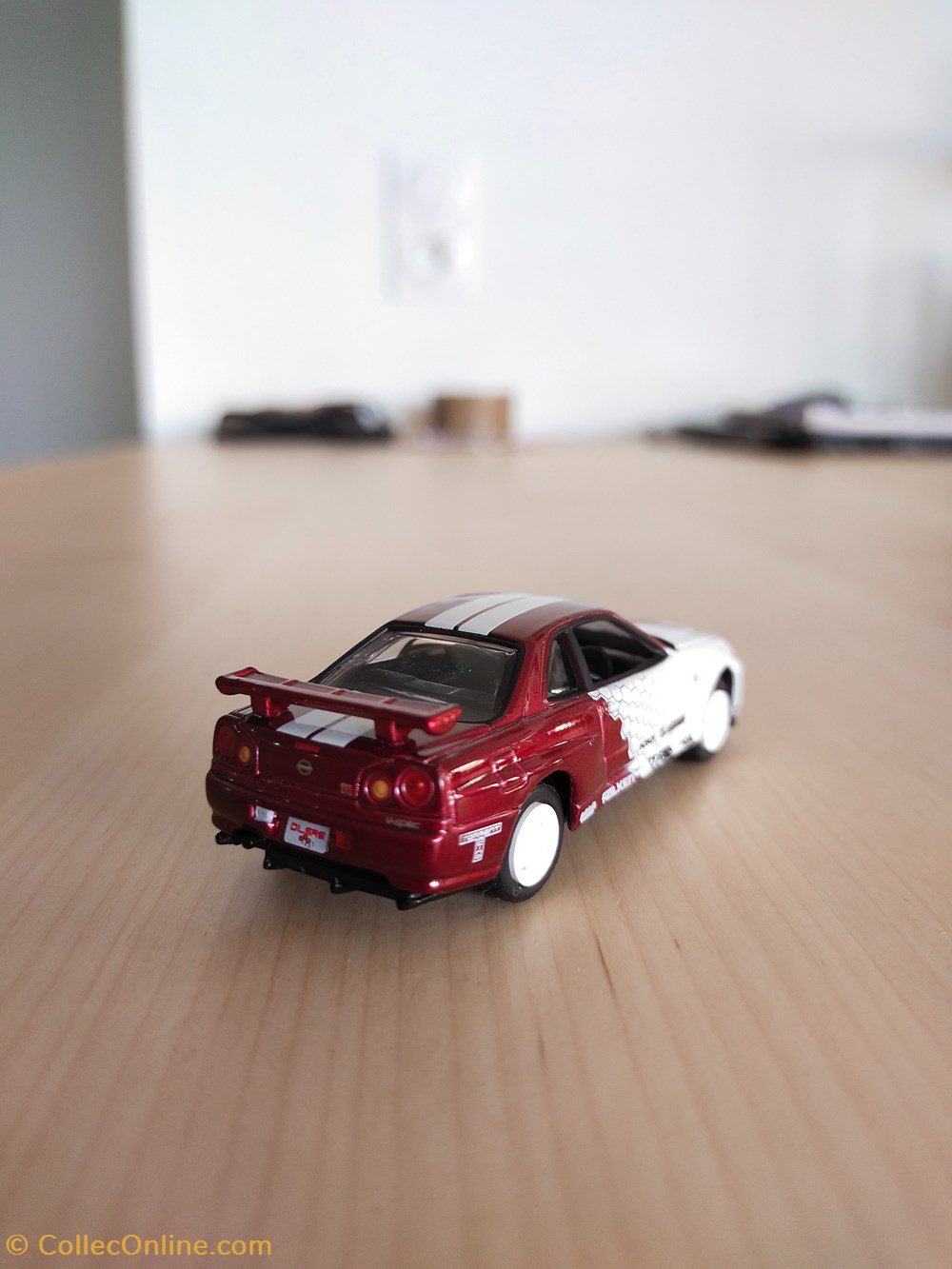 Nissan Skyline GT-R R34 modeles reduits voitures nissan skyline gt r r34