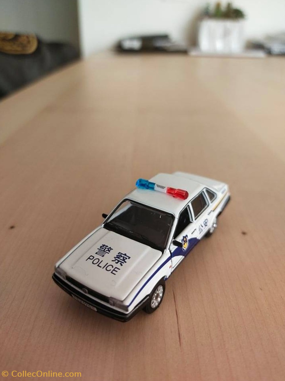 Volkswagen Santana Police de Hong-Kong modeles reduits voitures volkswagen santana police de hong kong