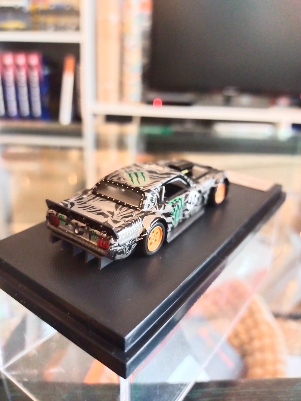 Ford Mustang Hoonicorn RTR modeles reduits voitures ford mustang hoonicorn rtr