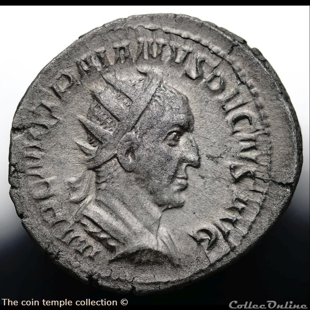 Trajanus Decius RIC 29c 2 munzen antike vor bi nach romische trajanus decius ric 29c