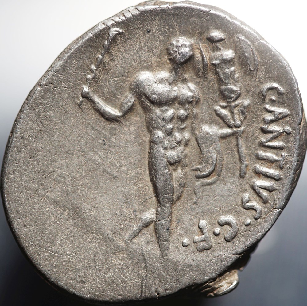Crawford 455/1a C.ANTIVS C.F RESTIO (C. Antius C. f. Restio) Denarius. For sale/a vendre € 240,- munzen antike bis romische imperial und republik crawford 455 1a c antivs c f restio c antius c f restio denarius for sale a vendre 240