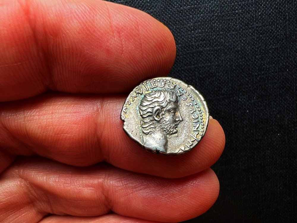 Germanicus Drachme with Divus Augustus munzen antike bis romische provinzial germanicus drachme with divus augustus