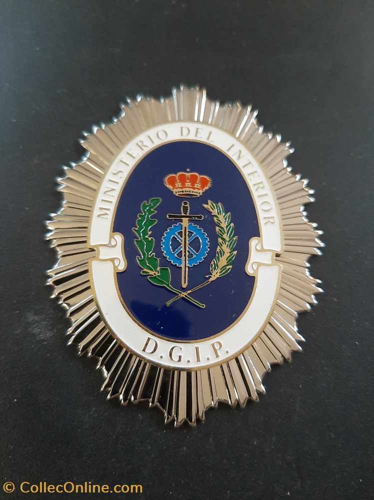 articulos militares insignias y medallas direccion general de instituciones penitenciarias