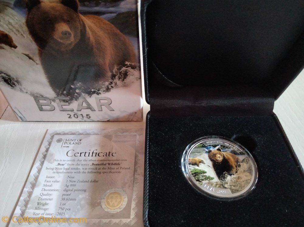 Niue. 1 Dollar 2015 Bear - Beautiful Wildlife Series - 1 Oz monedas lingotes y bullion moneda de plata niue 1 dollar 2015 bear beautiful wildlife series 1 oz