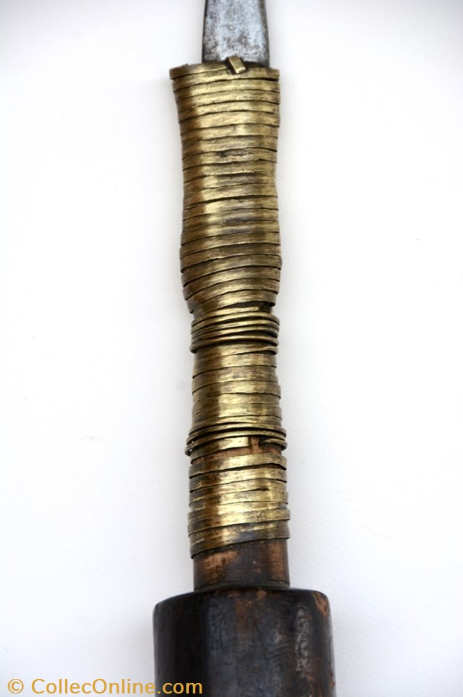 art antiquite africain arme mangbetu 002