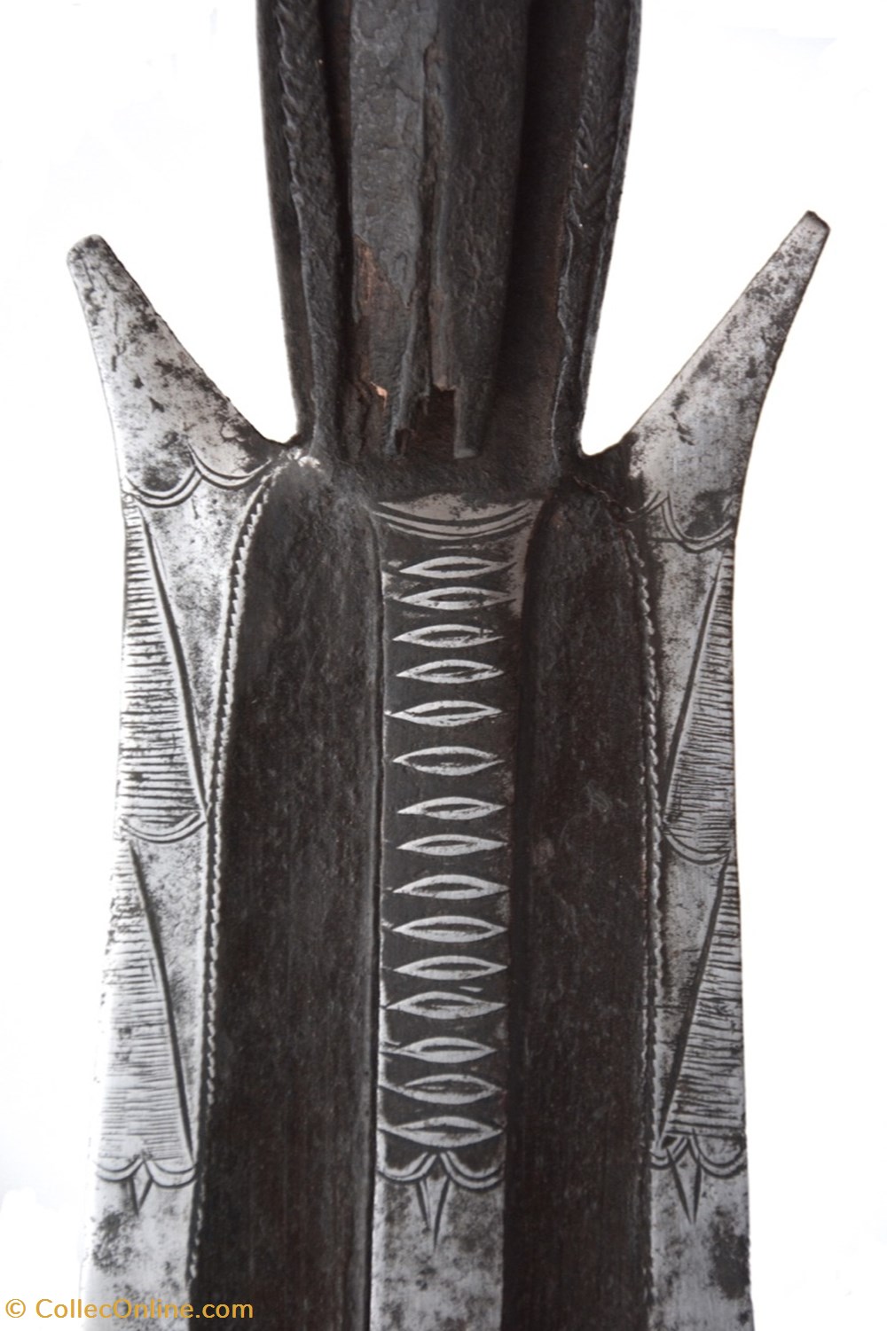 Fang 001 4 art antiquites africain armes fang 001