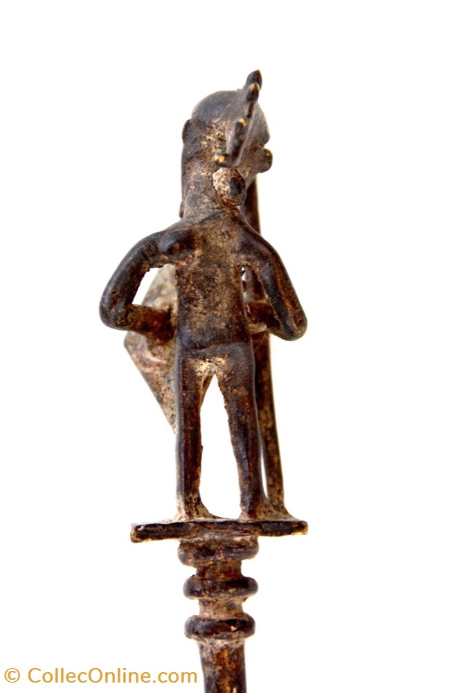 Pique Dogon 002 3 art antiquite africain bronze pique dogon 002