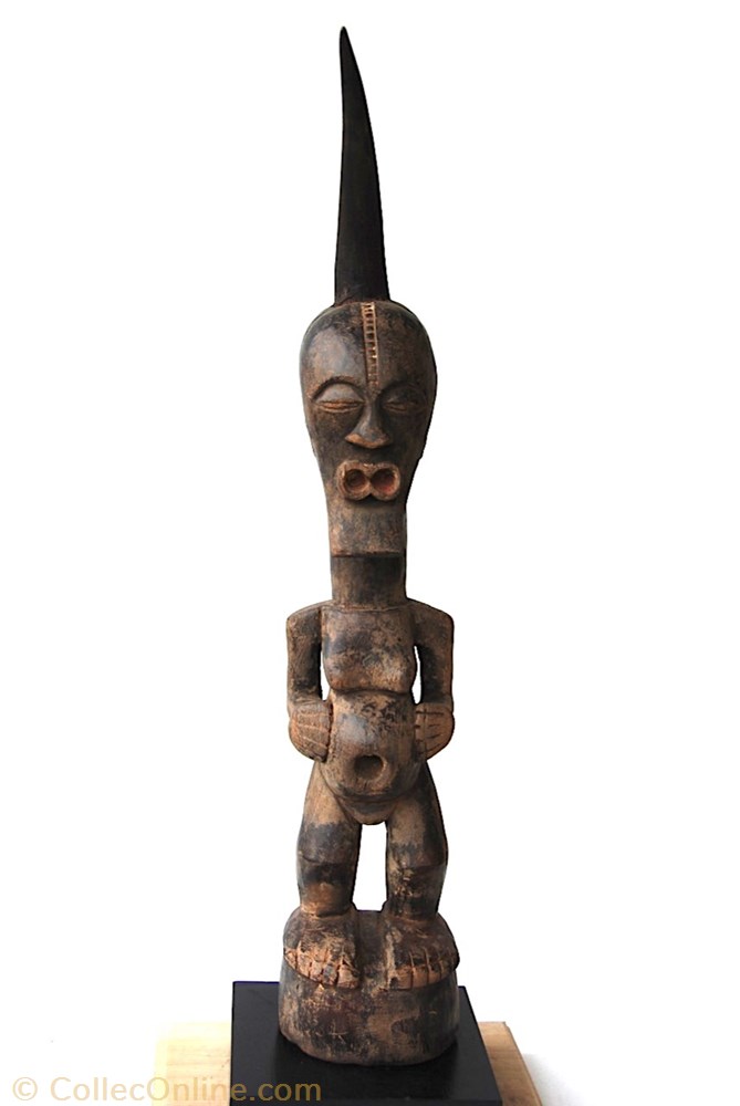 Songyé 007 art antiquite africain statuette songye 007