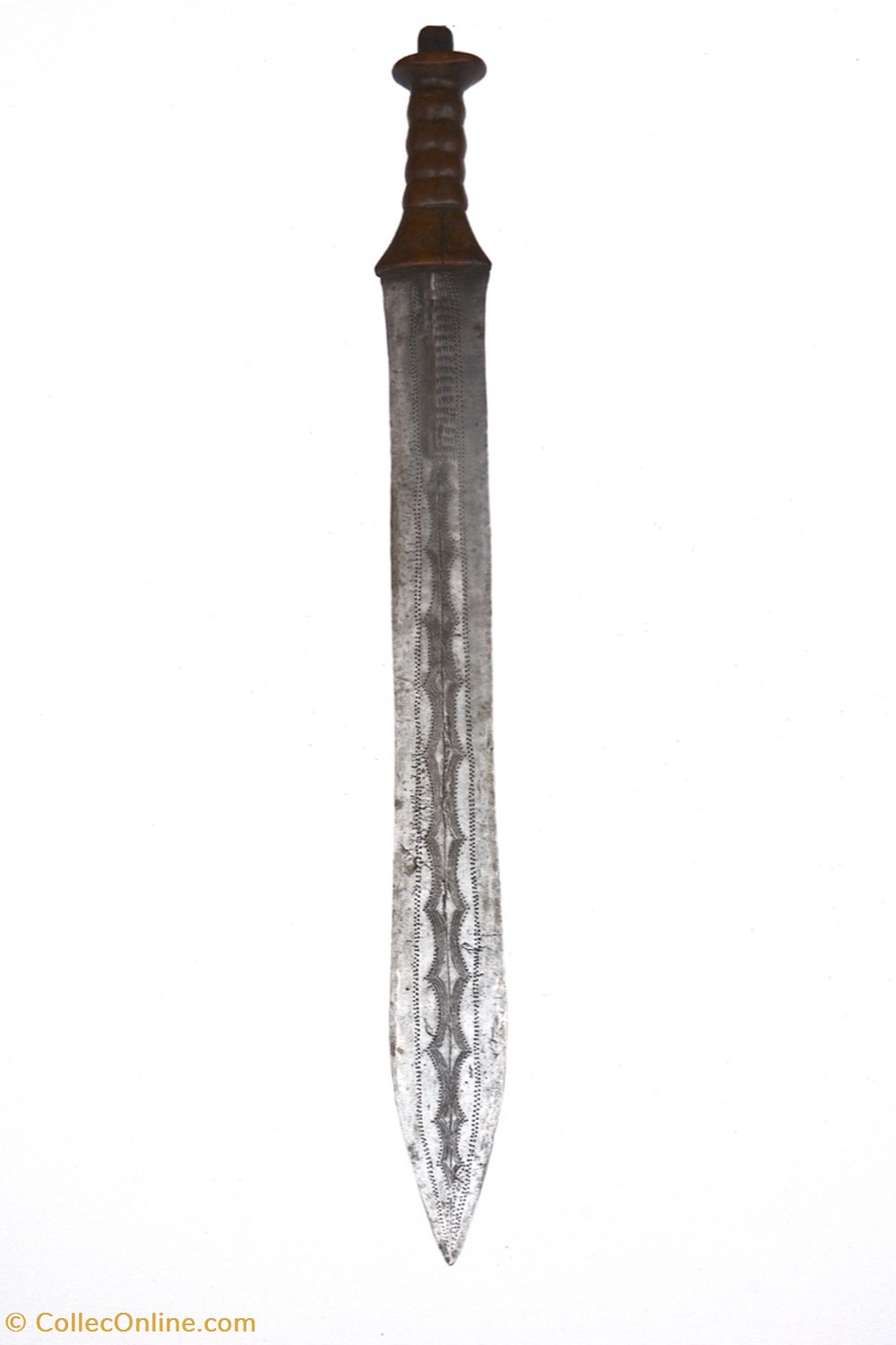 art antiquites africain armes songye 006
