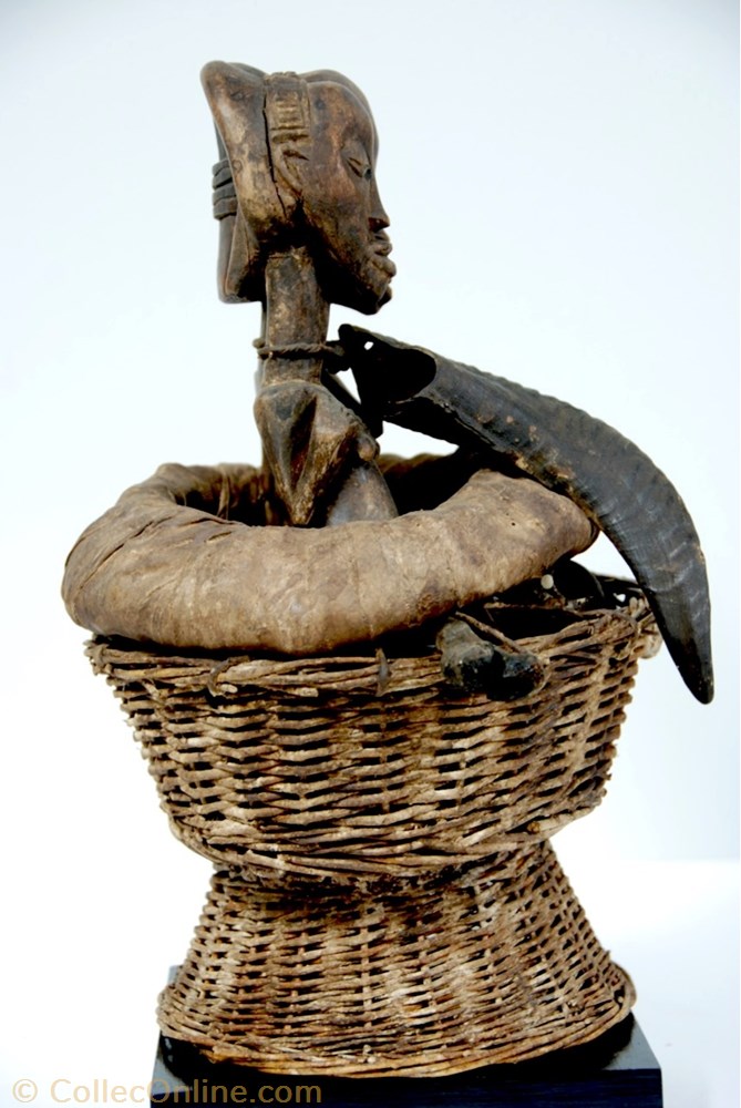 Rel/fe-Hemba 001 2 art antiquite africain fetiche rel fe hemba 001