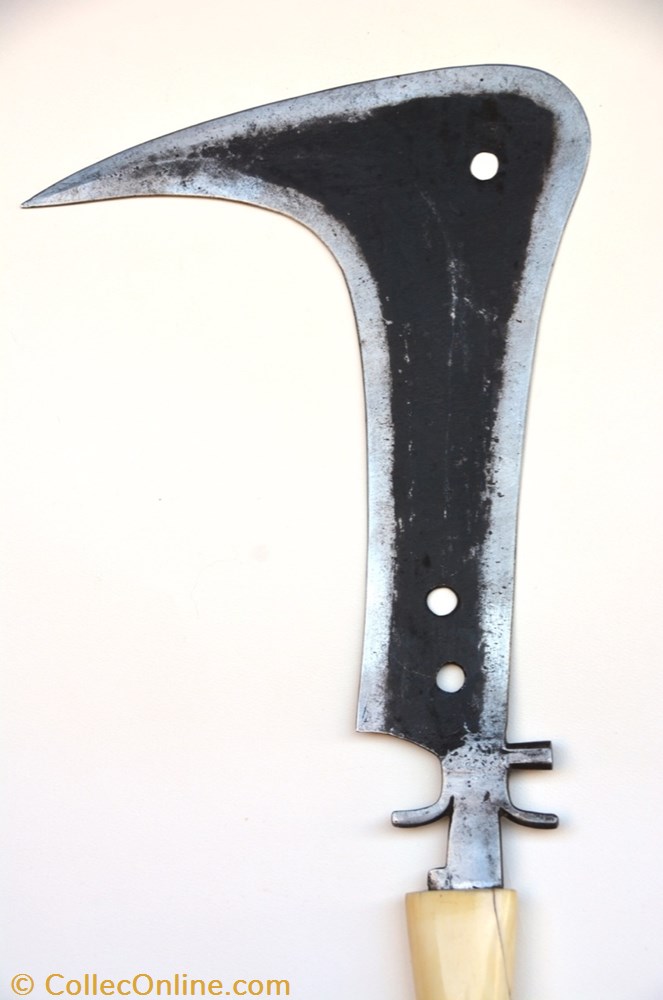 art antiquites africain armes boa 001