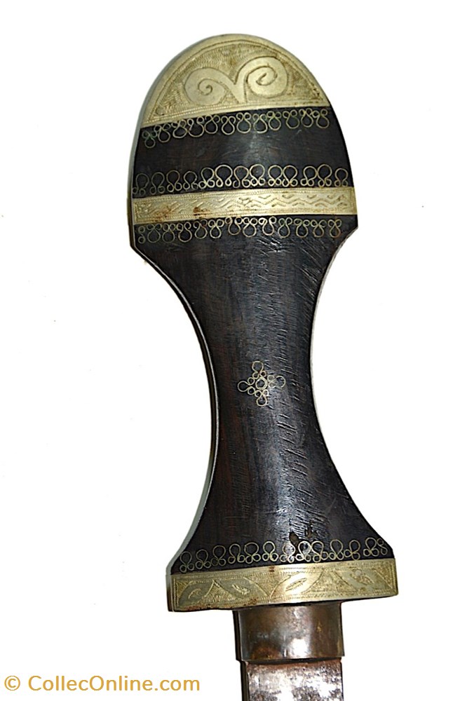 art antiquites africain armes koummiya 001
