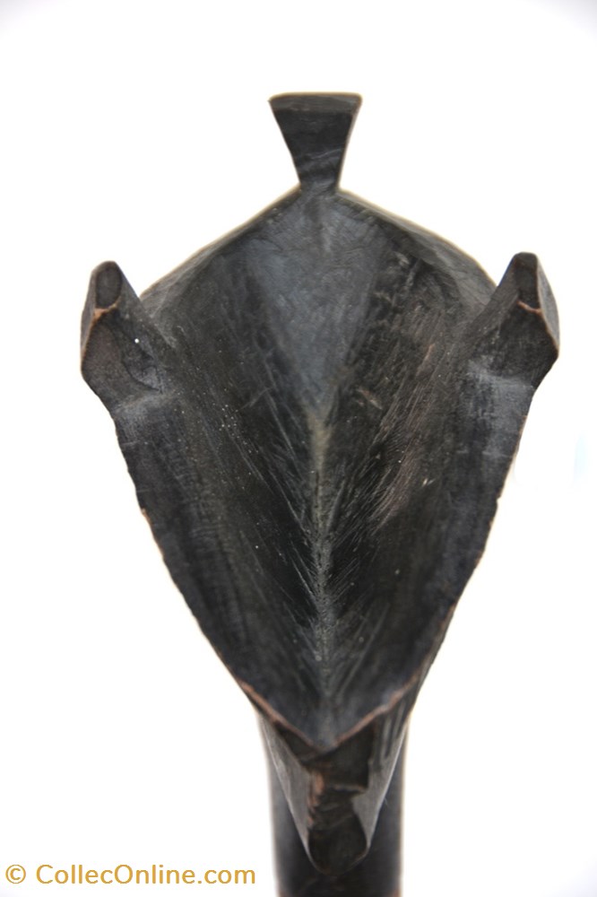 art antiquite africain arme lwena 001