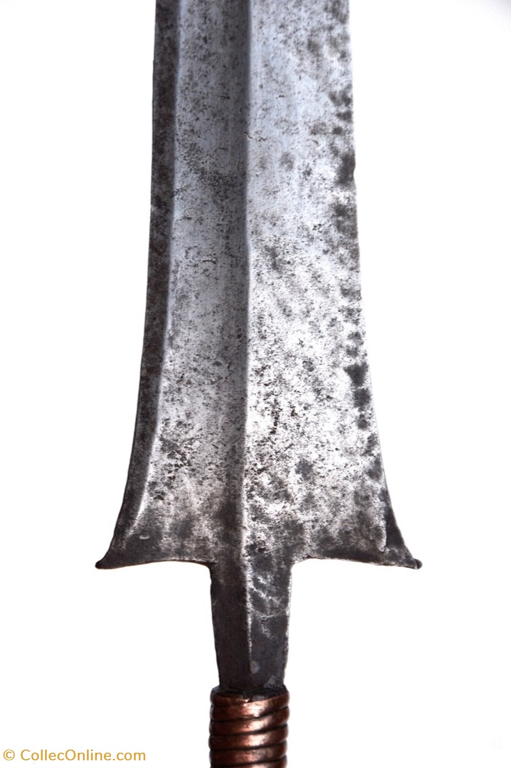 art antiquites africain armes yakoma 004