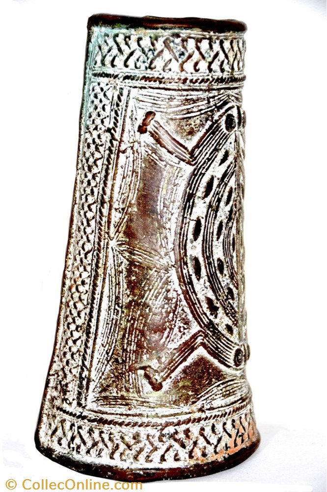 art antiquite africain bronze brassiere benin 004