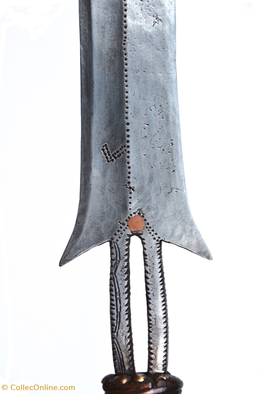 art antiquites africain armes yakoma ngondi 012