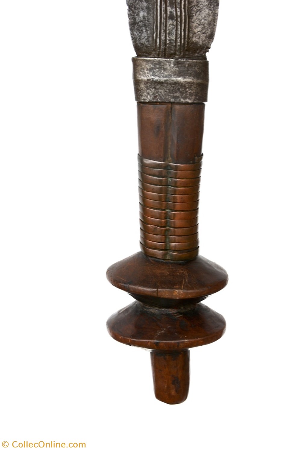 Ngata 001 5 art antiquites africain armes ngata 001