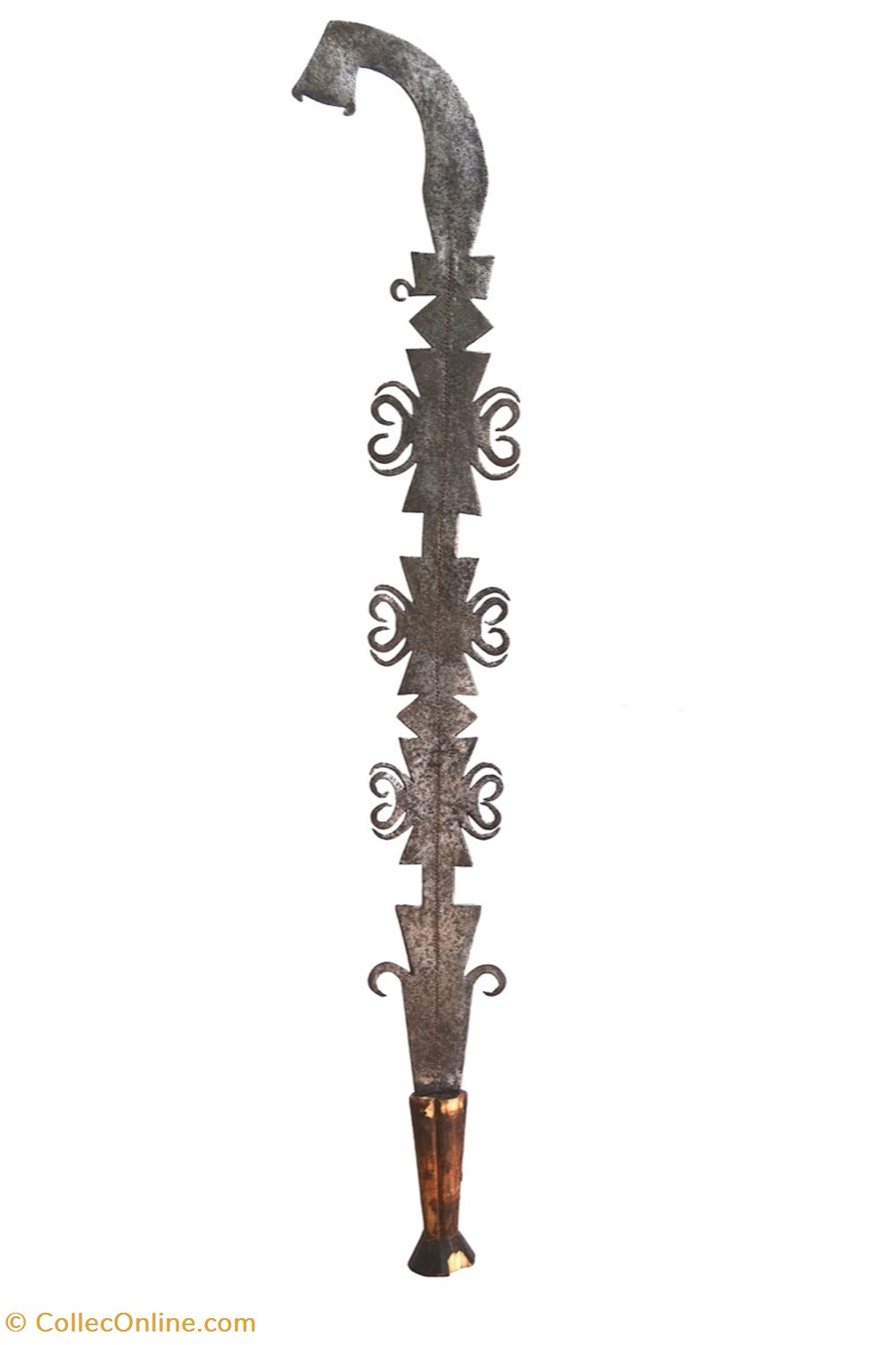 Ekonda C 005 art antiquites africain armes ekonda c 005